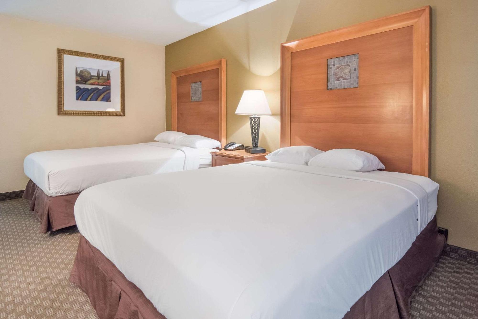 Rodeway Inn Данканвиль Экстерьер фото